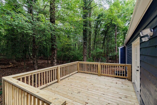 Building Photo - Updated Home in Ansley Park!