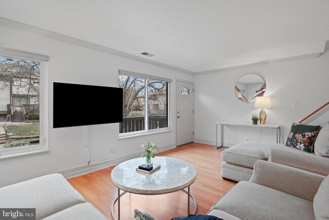 Building Photo - 1751 Westwind Way