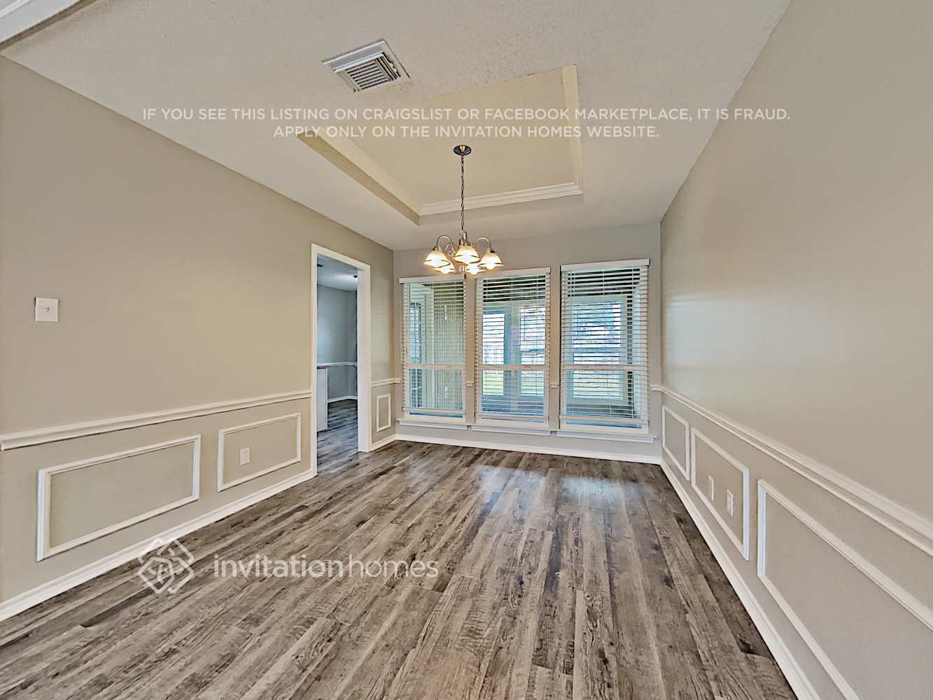 Building Photo - 22 Alamosa Dr