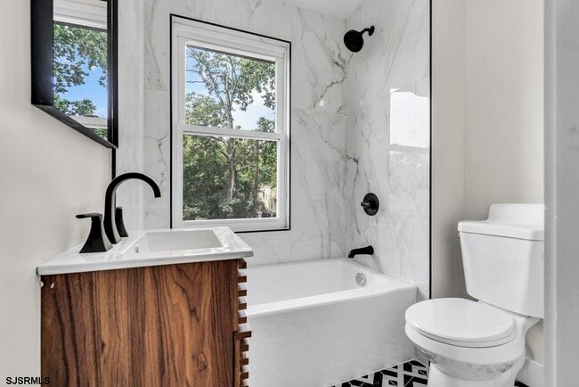 Building Photo - 420 Philadelphia Ave