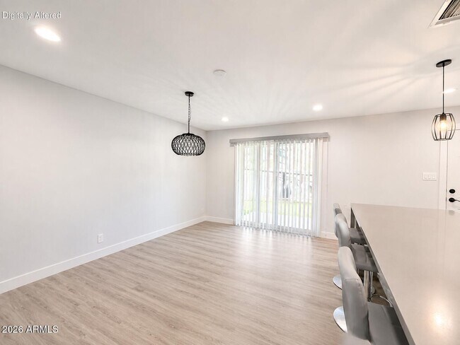 Building Photo - 2355 E Alameda Dr