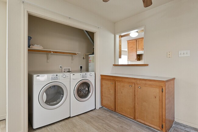 Building Photo - 3214 Heatherwood Dr