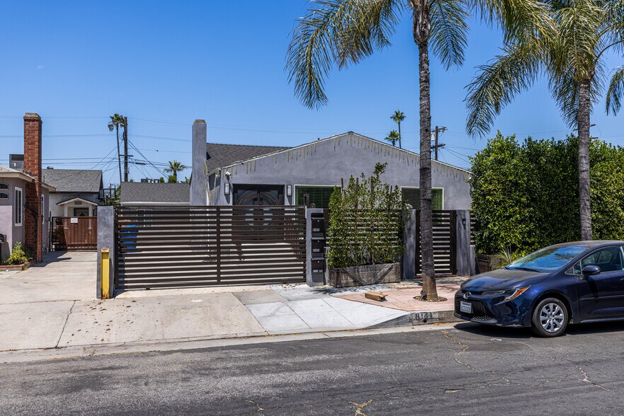 Building Photo - 8141 Hinds Ave