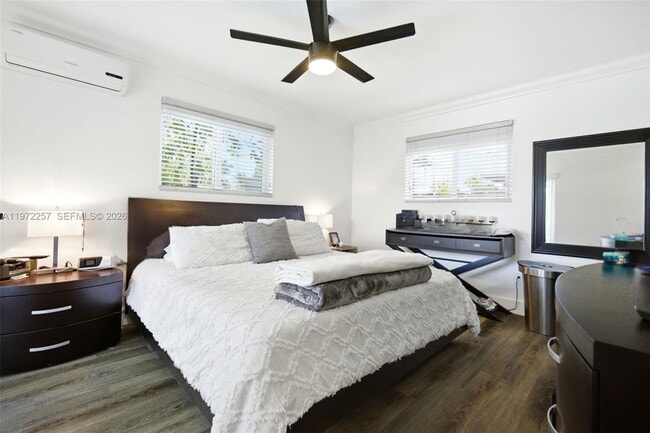 Building Photo - 1871 NE 186th St