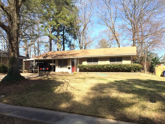 Primary Photo - 3046 Hoyte Dr
