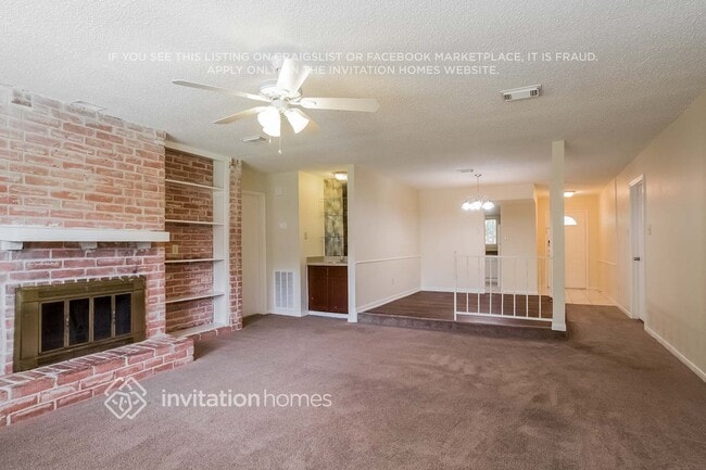 Building Photo - 6946 Maple Fox Dr