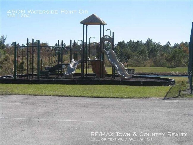 Building Photo - Waterfront Rental in Waterside Estates
