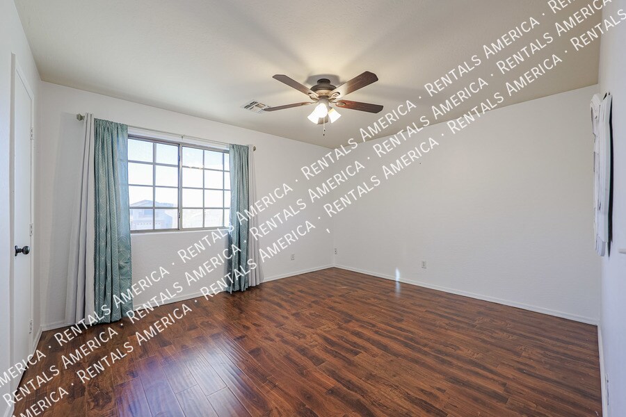 Building Photo - 10402 E Nice Ct