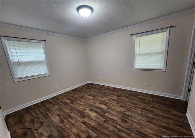 Building Photo - 6493 Tarrytown Rd