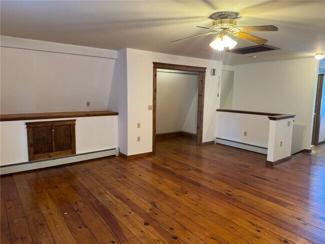 Building Photo - 31 Powel Ave