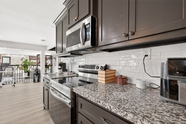 Building Photo - 29927 County Rd 25