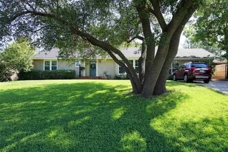 Building Photo - 1607 Arlington St