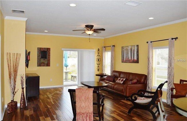 Building Photo - 2822 Maple Brook Loop