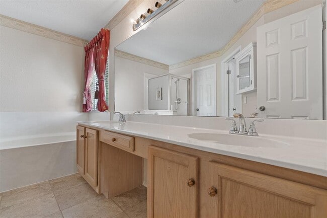 Building Photo - 16303 Ascent Cove