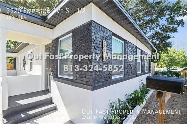 Building Photo - 2920 Emerson Ave S