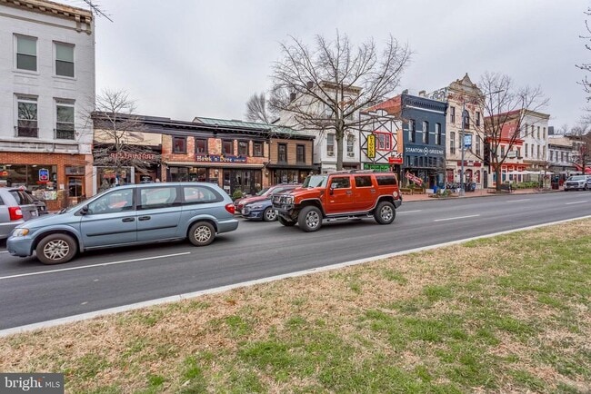 Building Photo - 1620 Massachusetts Ave SE