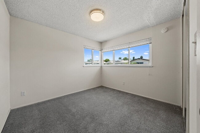 Building Photo - 8346 Lake Baca Dr