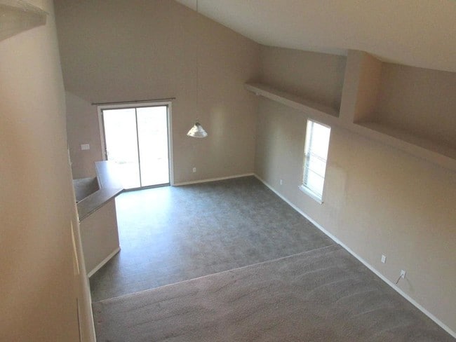 Building Photo - 11728 Mesquite Bush Dr