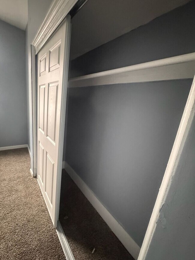 Building Photo - Apt A - 1 bedroom 1 bath in Fayette City