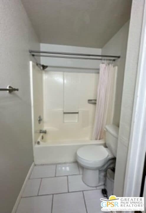 Building Photo - 2810 N Arcadia Ct