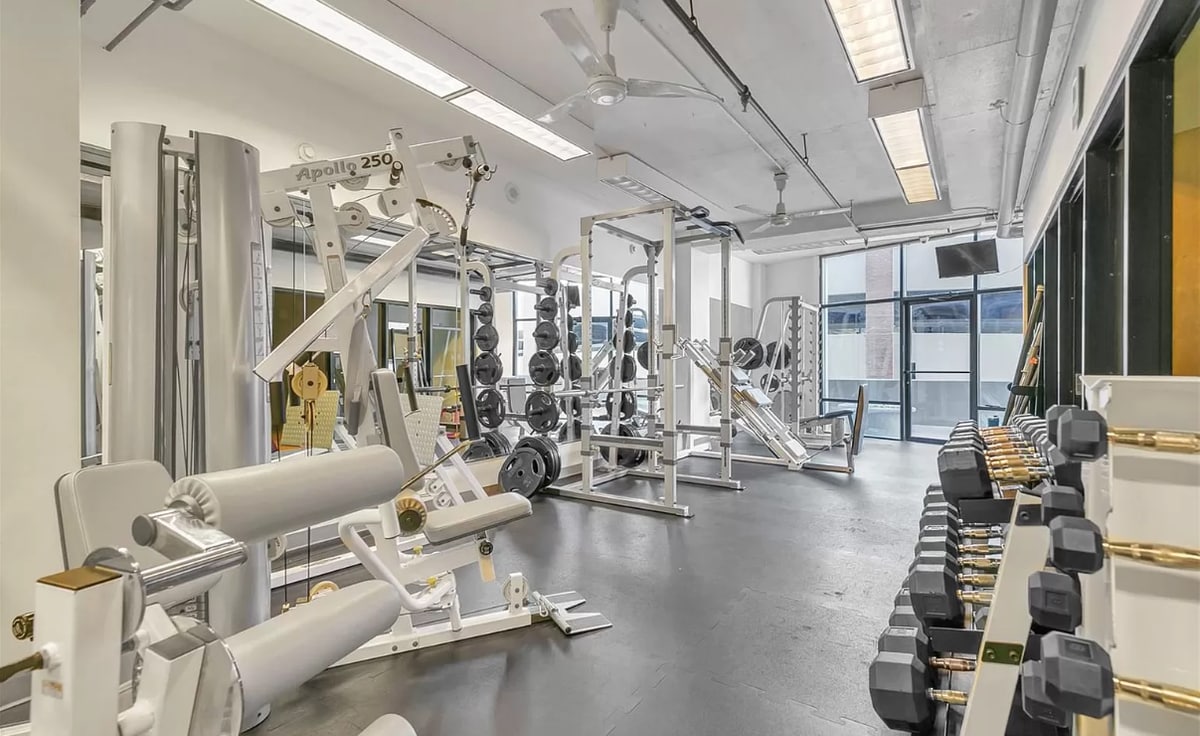 Building Photo - 1777 Larimer St