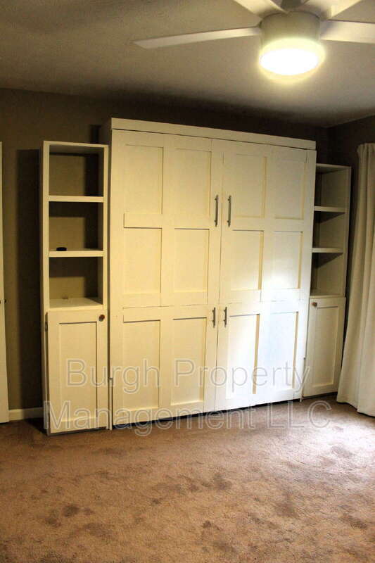 Building Photo - 1713 Michael Dr