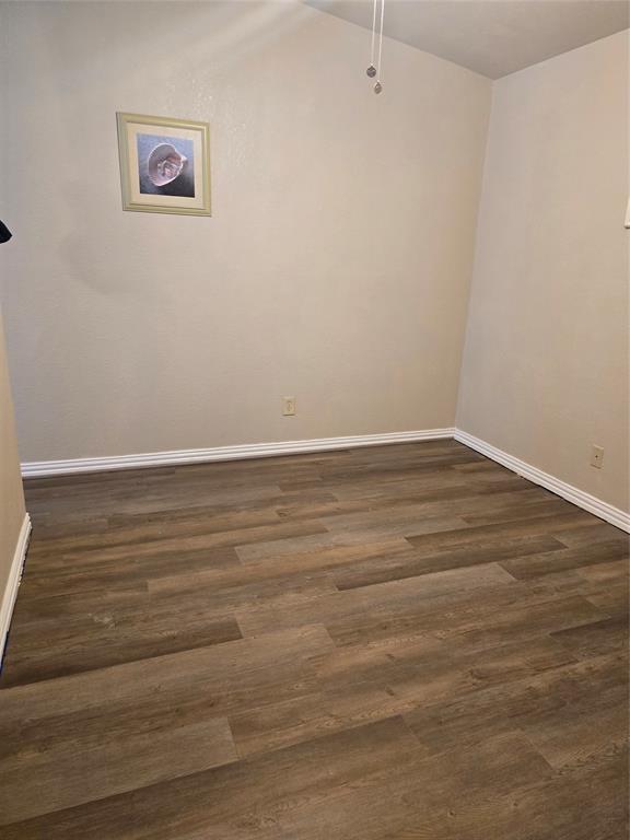 Building Photo - 3506 Cove View Blvd