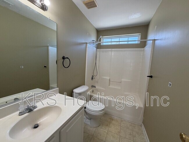 Building Photo - 3503 Sedgefield St