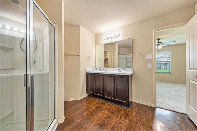 Building Photo - 20330 Louetta Reach Dr