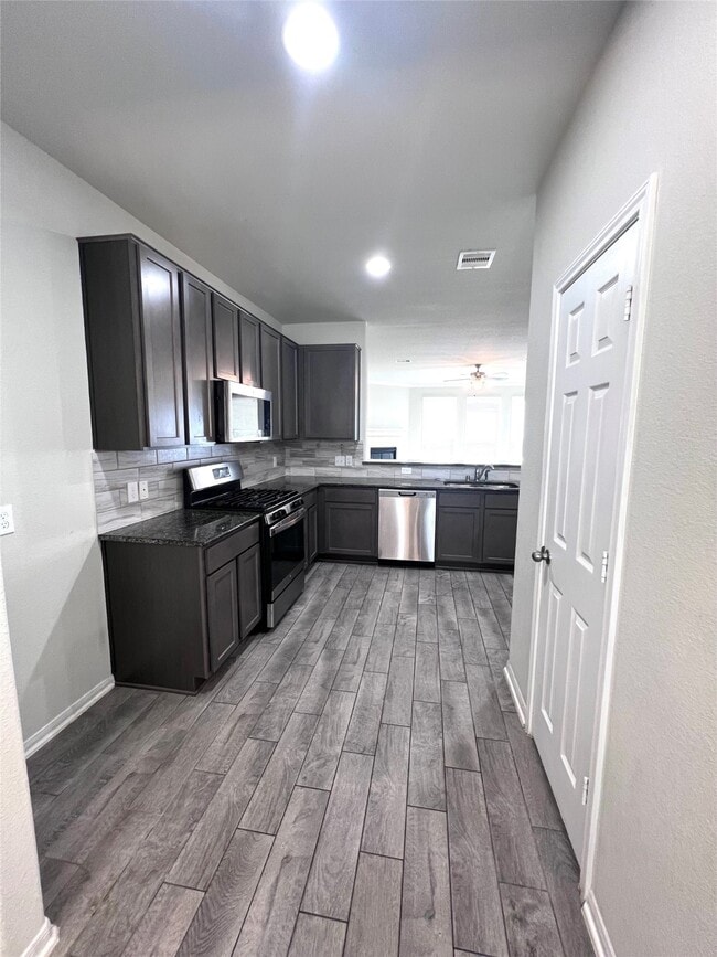 Building Photo - 5411 Rustic Ruby Dr
