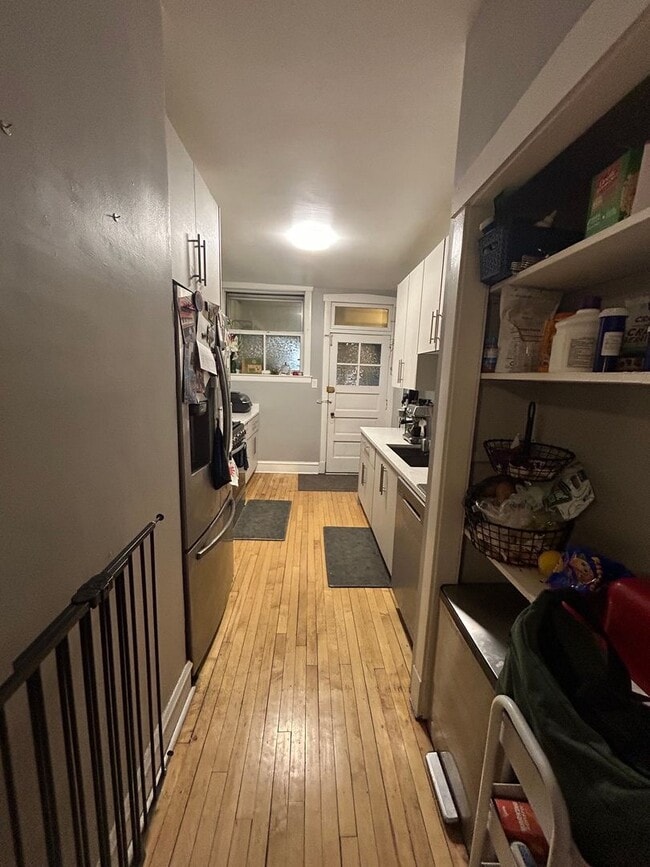 Building Photo - 4021 N Mozart St