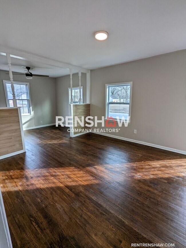 Building Photo - Completely Upgraded Property - Move in Ready!