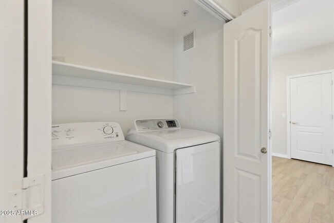 Building Photo - 4200 N 82nd St