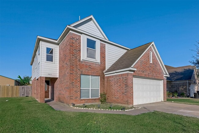 Building Photo - 5011 Redwing Brook Trail