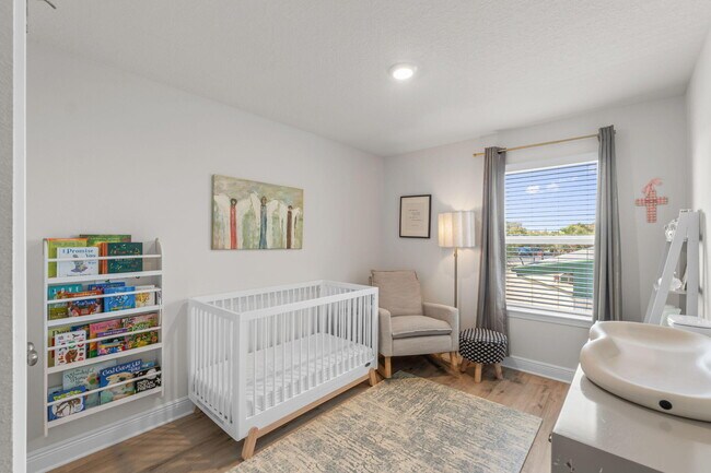 Building Photo - 4 Redbird Lp