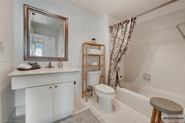 Building Photo - 10 Aragon Ave