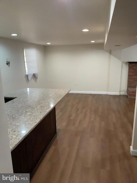 Building Photo - 6920 Groveton Dr