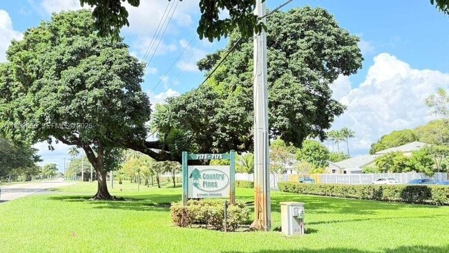 Building Photo - 7175 Orange Dr