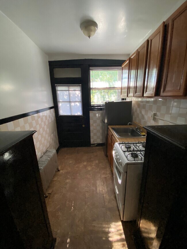 Building Photo - 4310 N Pulaski Rd