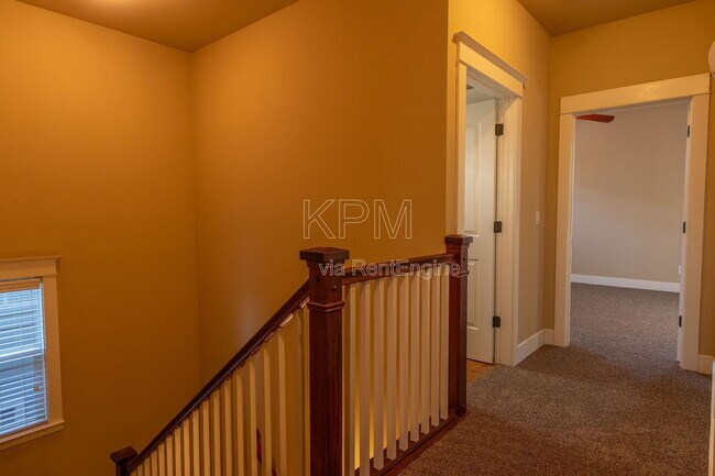 Building Photo - 2537 Plymouth Oaks Ct