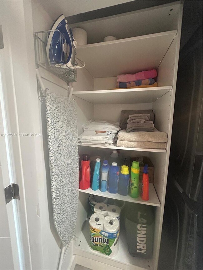 Building Photo - 90 Alton Rd