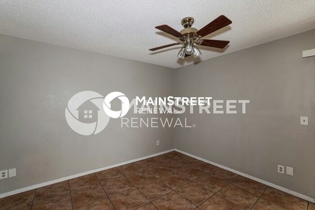 Building Photo - 1109 W Renee Dr