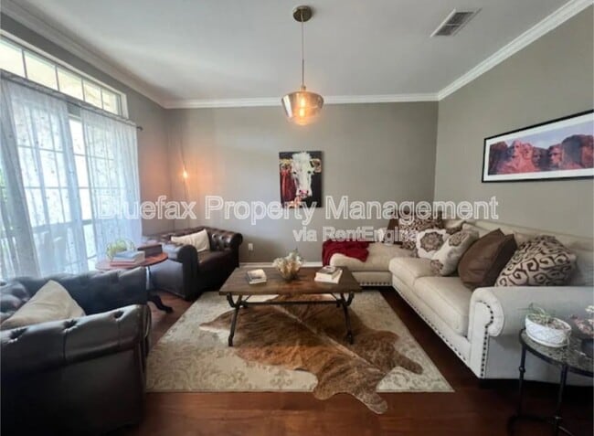Building Photo - 26511 Adonis Dr