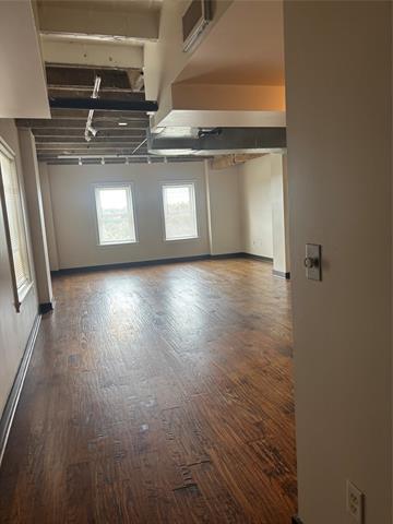 Building Photo - 329 E Colorado Blvd