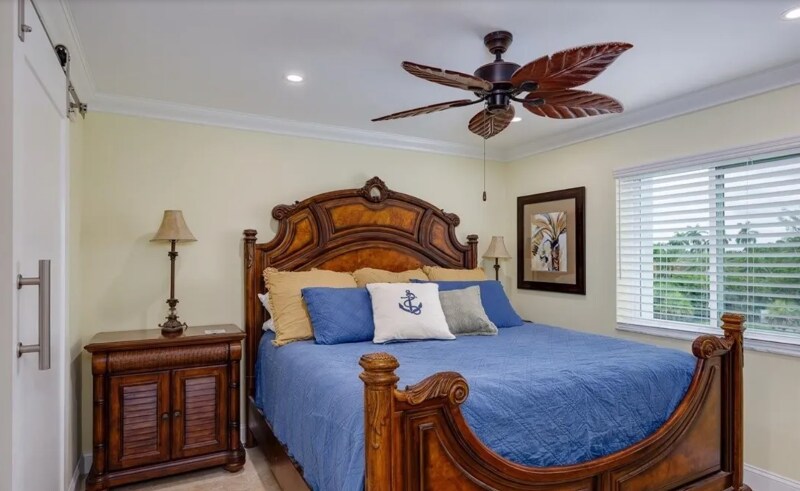 Building Photo - 2885 Palm Beach Blvd