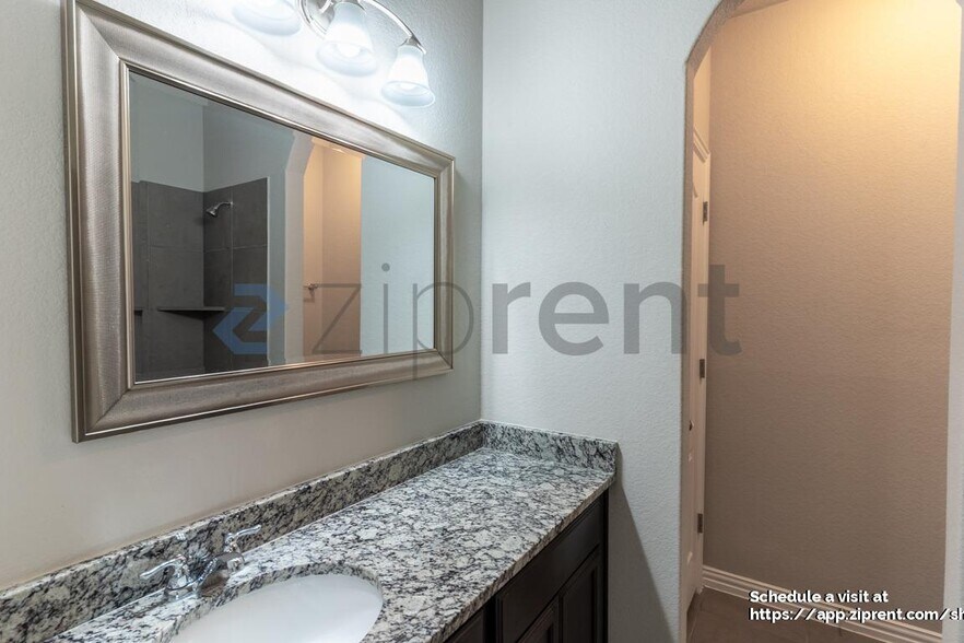 Building Photo - 20020 Rhiannon Ln