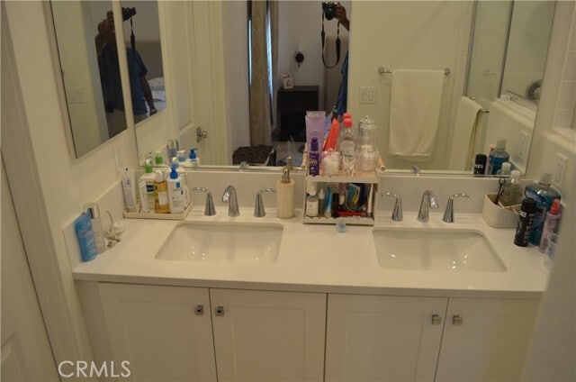 Building Photo - 513 Tamarind Way
