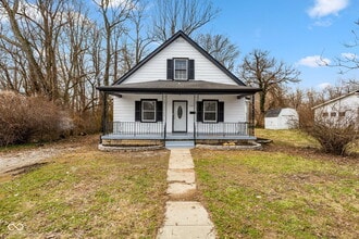 Building Photo - 320 Lockerbie St