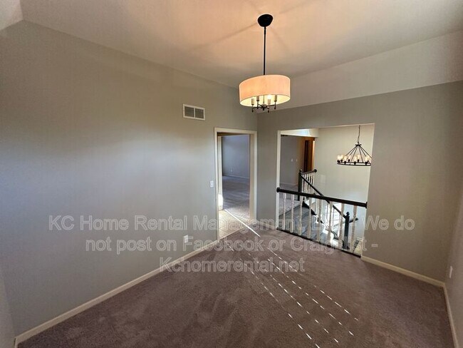 Building Photo - 9802 NW 72nd Terrace