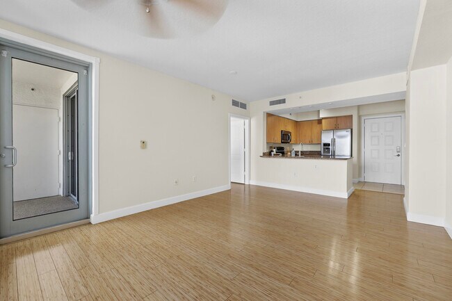 Building Photo - 1830 Radius Dr